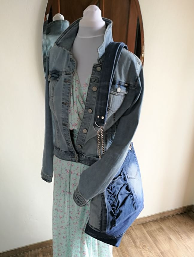 Kurz celodenní kabelka recy-jeans 