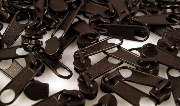 Jezdec k zipu 3mm čokoládově hnědý 304