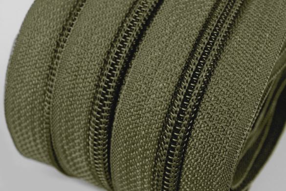 Metrážový zip spirálový 3mm olivově zelený 327