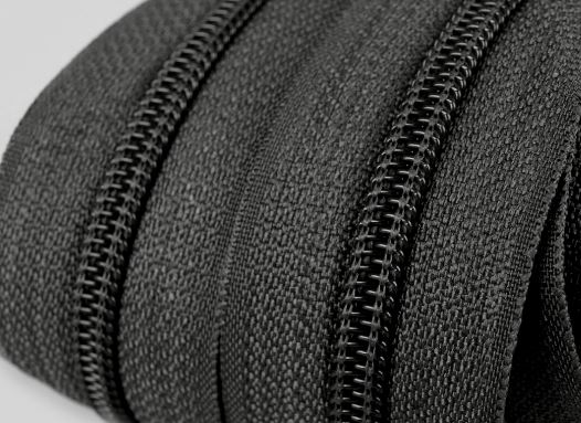 Metrážový zip spirálový 3mm ocelově šedý 319